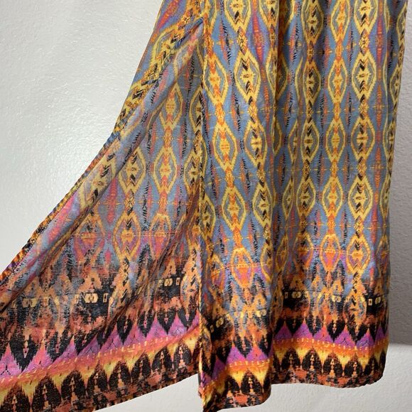 Gianni Bini Boho maxi dress with side cutouts & a tribal ikat print Size Large - Picture 7 of 12